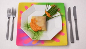 Palacinky s mäsovou plnkou a paprikovou omáčkou