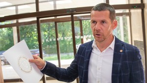 Nový minister vnútra Matúš Šutaj Eštok odvolal Štefana Hamrana z pozície policajného prezidenta