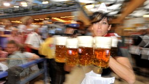 Oktoberfest sa začal! Najlacnejšie pivo si dáte za 9,10 eura