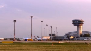 Privatizácia alebo prenájom? Bratislavské letisko by malo prejsť do cudzích rúk