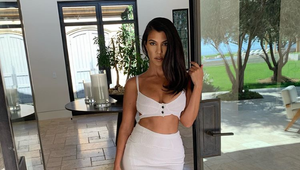 Chcete vyzerať ako Kardashianka? Podelila sa o TOTO video s návodom na masáž tváre!