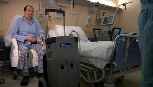 V Bratislave po prvýkrát implantovali pacientovi umelé srdce