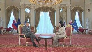 Premiér Robert Fico má vraj plán na lacné potraviny aj benzín