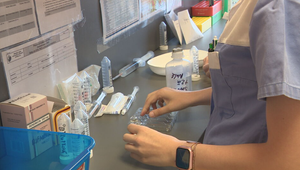 Administratívny pracovník v ambulancii: Pomoc sestrám alebo nedostupná možnosť?