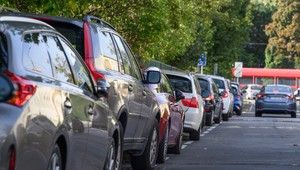 Odzvoní spaľovacím motorom po roku 2035? Europolitici pripúšťajú zmenu