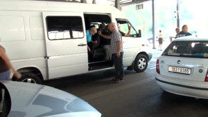 Na slovensko-ukrajinskej hranici môžete stráviť aj niekoľko hodín, myslite na vodu