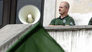 Šok volieb? Extrémista Kotleba s varovaním pred Hitlerom!