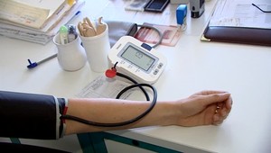 Ďalšie problémy s elektronickým zdravotníctvom. Lieky sa prepisujú na ceste od lekára k lekárnikovi