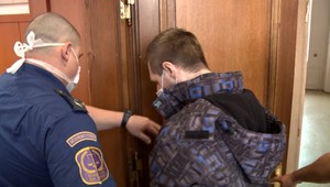 Priateľku dobodal 25 krát nožom, jej matku popravil dvoma nožmi. Obžalovaný už pozná svoj verdikt