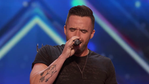 Publikum aj porota na nohách: Klasický hit od Queenu v podaní tohto speváka vás dostane!