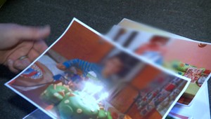 Chlapcovi, ktorého otec zavraždil jeho mamu, úrady povolili videohovor z Nemecka. Jeho rodina ho nevie z detského domova dostať