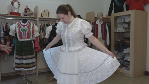 Kroje, farby a tradície: Oslava kultúrneho dedičstva na prešovskom plese