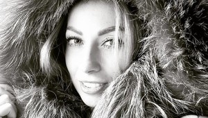 Keď si Alena dá dole klobúk, ľudia z nej nedokážu spustiť oči: Pozrite sa, prečo!