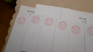 Požiadala o voličský preukaz, no ten jej nikdy nedošiel. Pre patovú situáciu by voliť nemohla