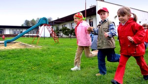 Muž (54) onanuje naďalej. V rovnakom čase, na rovnakom mieste