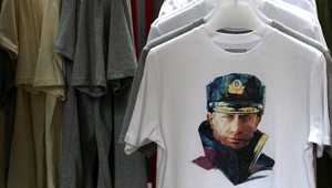 Tričká s Putinom idú na dračku
