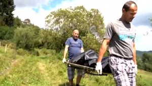 Obrovský býk pripravil o život svojho majiteľa. Dôchodcu rozdupal pri úteku z ohrady