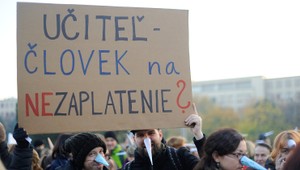 Učitelia odmietli podpísať Ficovo memorandum. Chcú mať zadné vrátka
