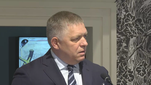 Premiér Fico: „Chcem požiadať pána Šimečku, aby nestrácal ľudskú dôstojnosť.“