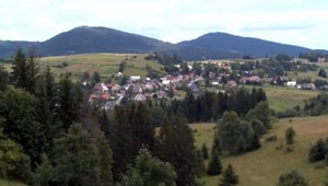 Namiesto leta zavítala na Slovensko zima. Na severe musia kúriť