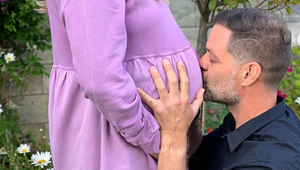 Jojkársky moderátor bude otcom! Tehotenstvo s priateľkou tajili osem mesiacov!