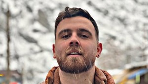 Irán v tichosti popravuje demonštrantov? Mužovi dali desať minút na rozlúčku a mali ho popraviť