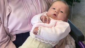 V tejto rodine sa narodilo výnimočné dieťa: Keď uvidíte celú fotku, pochopíte dôvod