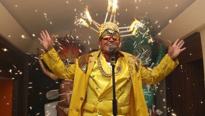 Samba v krematóriu, pohreb ako karneval. Česko sa rozlúčilo s Nekonečným (†52)