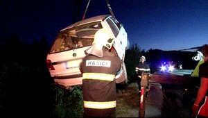 Chlapci sa ledva stihli vyhnúť autu. Šofér nafúkal 3 promile