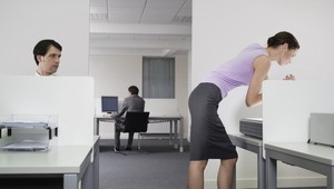 Nedráždite šéfa odvážnym oblečením. Zničí vám to kariéru!