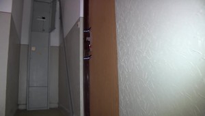 Žena zažila nočnú moru. Partner sa jej vyhrážal a nakoniec ju napadol. Z bytu sa jej podarilo ujsť až ráno