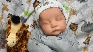 Vyzerajú úplne ako živé! Jej bábiky idú na dračku, lebo v obchode také nenájdete