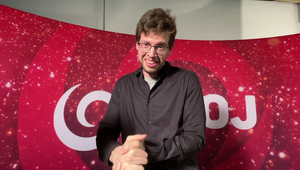 Špeciálny prídavok od muža s prdiacimi rukami: Severní vítr v jeho podaní MUSÍTE počuť!