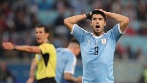 Barcelona chce Luisa Suáreza nahradiť Luisom Suárezom