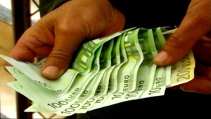 Predávali byty. Štát okradli o 80 000€