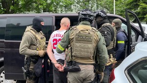 Mladistvé dievčatá nútili k sexuálnym službám. Páchateľov odsúdili