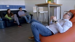 Nepohnúť ani prstom a aj tak dostávať výplatu? Aj také zamestnania existujú a sú legálne