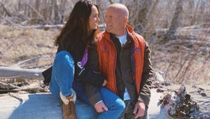 Stará sa o nevyliečiteľne chorého Willisa jeho exmanželka Demi?! Jeho súčasná manželka to vysvetlila!