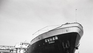 Oceľ, rieka a veľké plány: vzostup komárňanských lodeníc