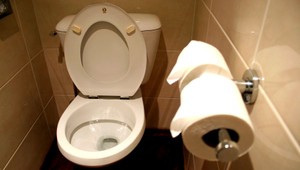 Smrdí vám v byte kanalizácia? Toto sú možné príčiny