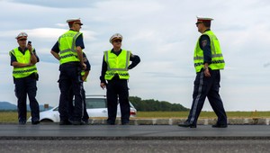 Kontroly na hraniciach sa nekončia. Rakúsko oznamuje ďalšie sprísnenie