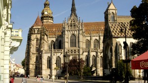 V Košiciach už kúria, niektorí obyvatelia stále mrznú