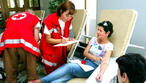 Keď darujete krv v Komárne, dostanete zľavy