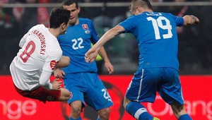 Slováci vyhrali po góloch Kucku a Maka v Poľsku 2:0