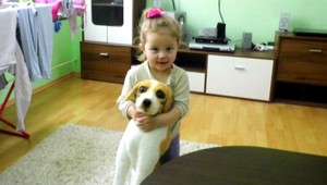 Sarah (3) mal uniesť otec, polícia rozbehla pátranie