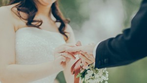 Slávne ženy, ktoré odmietli čakať: Aj táto slovenská herečka požiadala frajera o ruku