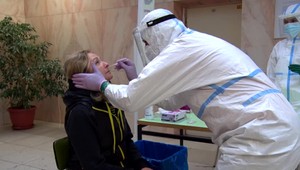 Reportéri TV JOJ boli aj v okresoch, ktoré sa približujú českej krivke. Takto to vyzerá v najkritickejších častiach Slovenska