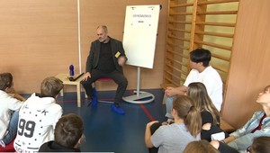 Škola vymenila učebnice za odborníkov. Pre žiakov vznikla nová forma učenia