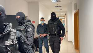 Prípad Sátorovcov pokračuje: Mafián Kádar sa oženil s vdovou po mužovi, ktorého sám zavraždil