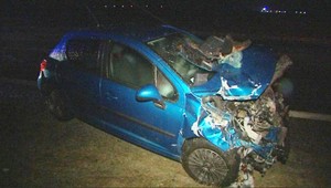 Pri Holiciach sa zrazili dve autá, žena (†57) zomrela